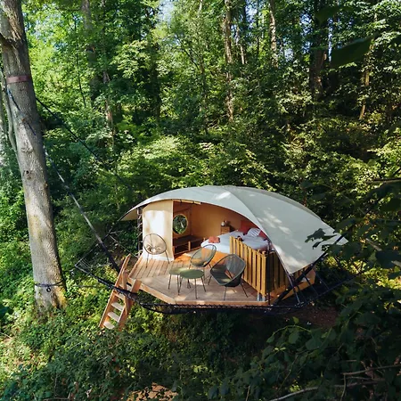 Campismo de Luxo Les Nids Du Domaine Du Château De Pailhe *